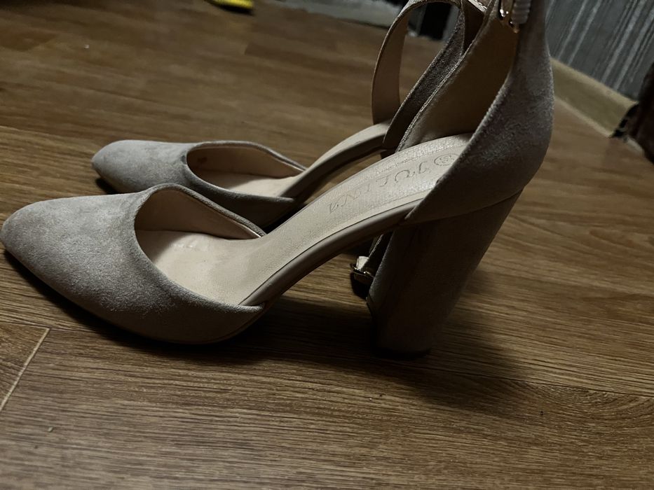 Босоножки 36-37