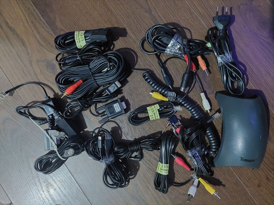 Incarcatoare și cabluri ( Citiți tot anunțul)