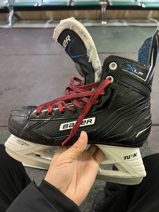 Коньки Bauer xl-p 41 размера