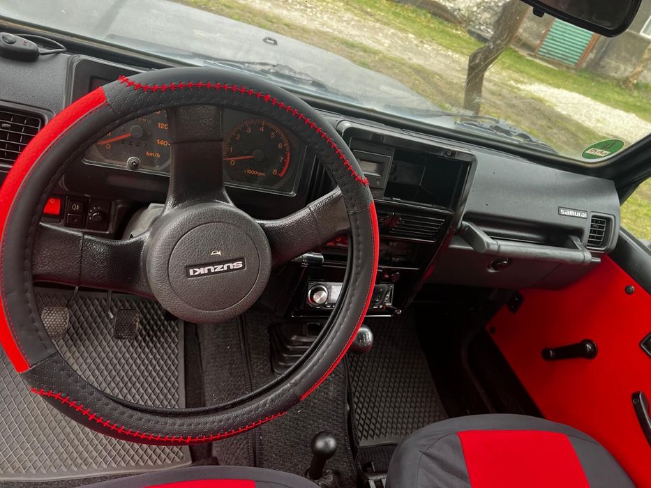 Suzuki SJ Samurai 100% Reconditionat