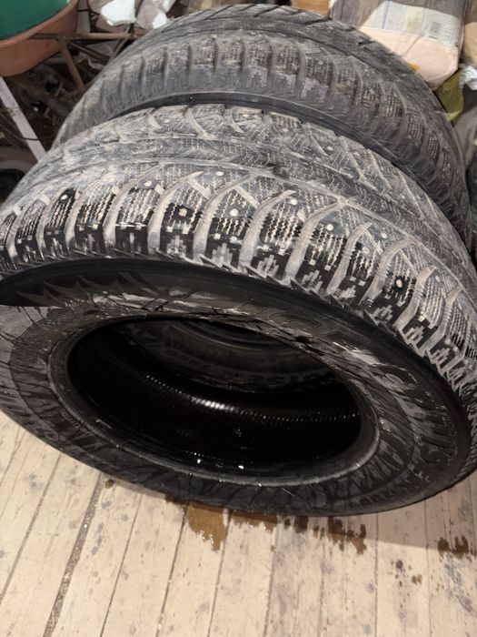 зимние шины R17 265/65