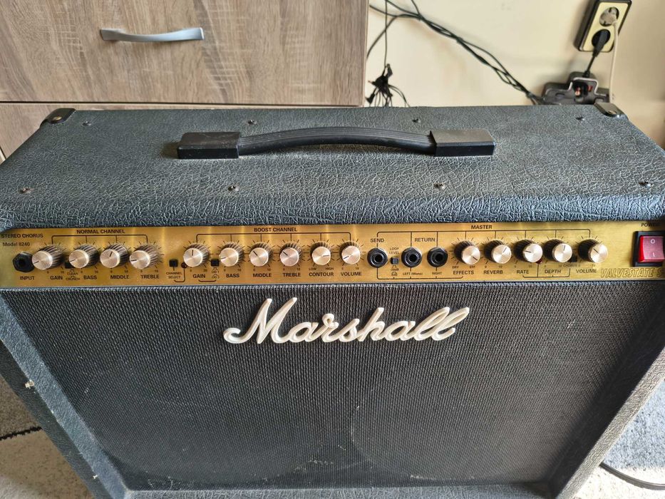 Marshall Valvestate 8240 (S80) Stereo Chorus – 2x12 Combo + Футсуич