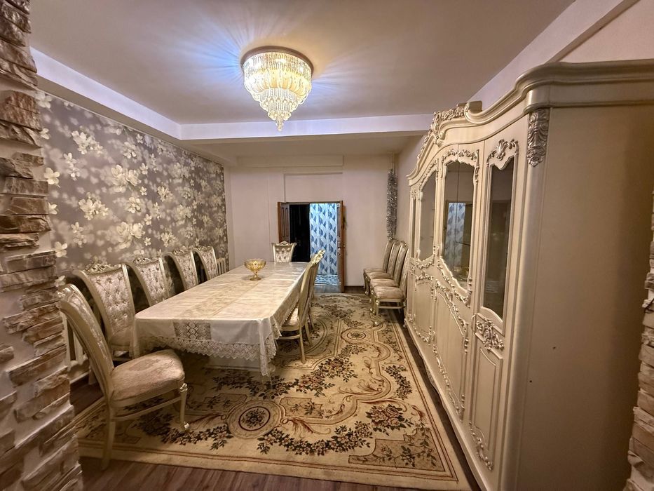 Мирзо Улугбек район 3,30 сотых участка срочно сотилади