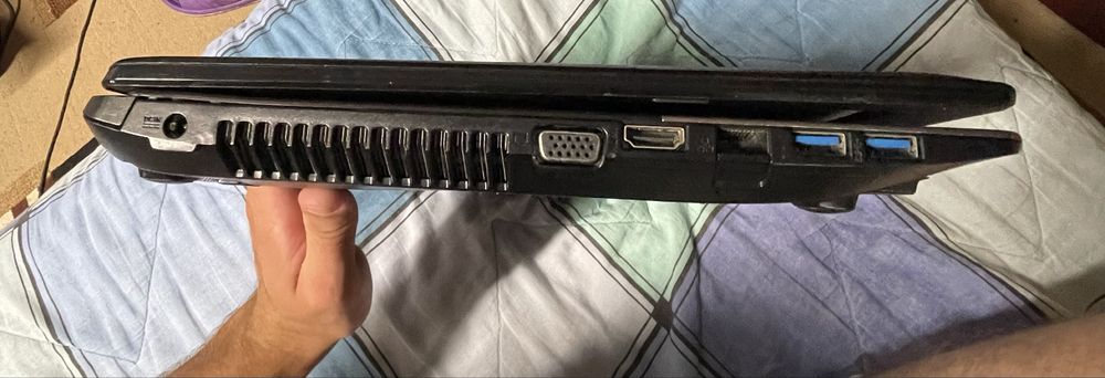 Laptop asus in stare buna