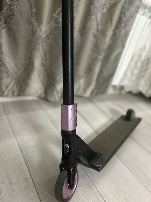 Самокат  трюковый