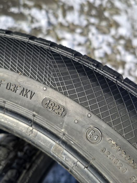 255 45 19 Continental