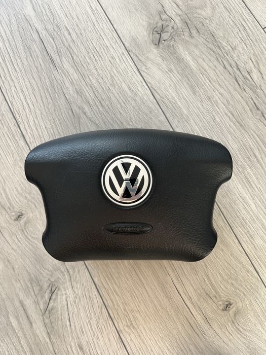Vand airbag golf 4