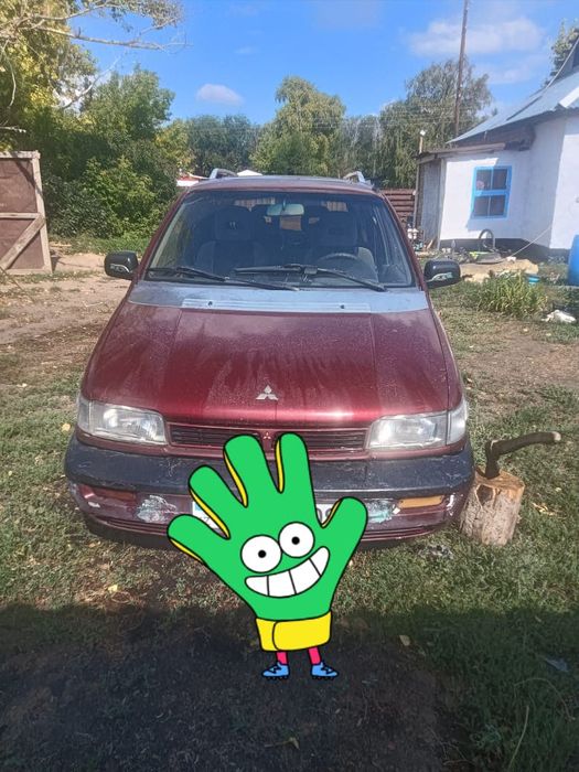 Mitsubishi space wagon