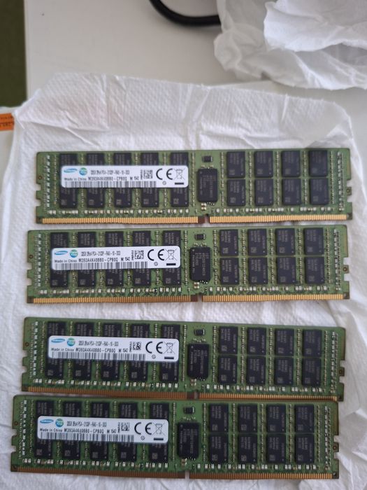 Rami pentru Servere 128gb (32x4)  DDR4 2 Seturi2666v , SK Hynix