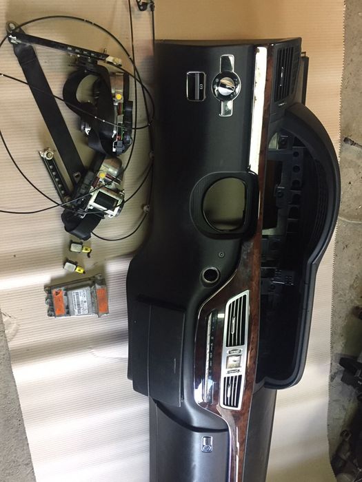 Kit complect Plansa bord Mercedes S.clase W221 pret 3000 lei