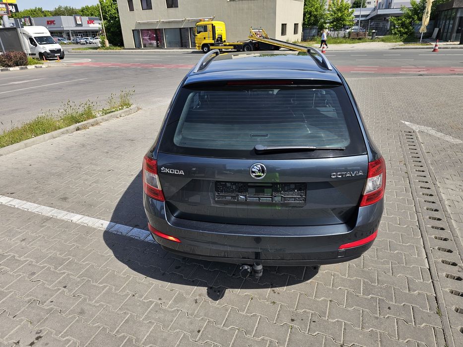 SKODA Octavia 2016 — imagine 5