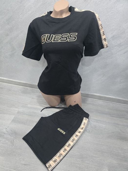 Compleu damă Guess