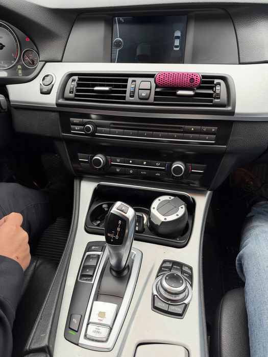 BMW 5 Series 2012 — imagine 5