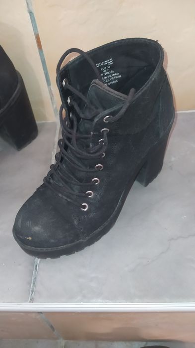 Обувки пролет-есен, кожени, текстил и лачени