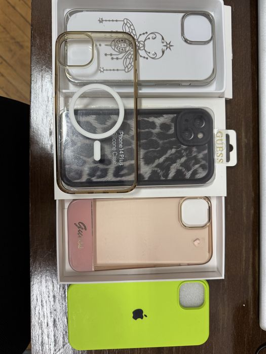 Vând 5 huse SH pentru iPhone 14 Plus