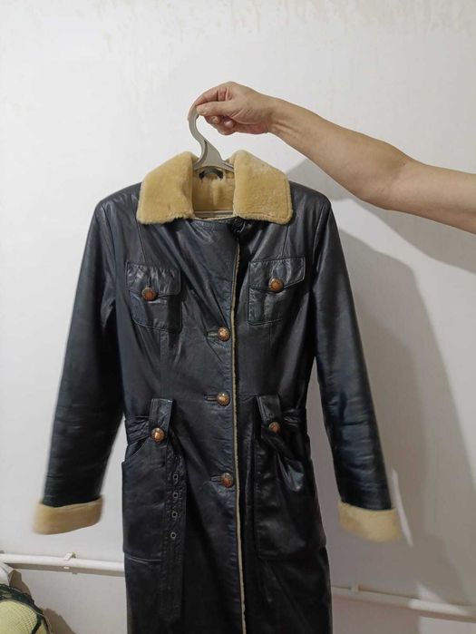 Френч кожаный на меху.