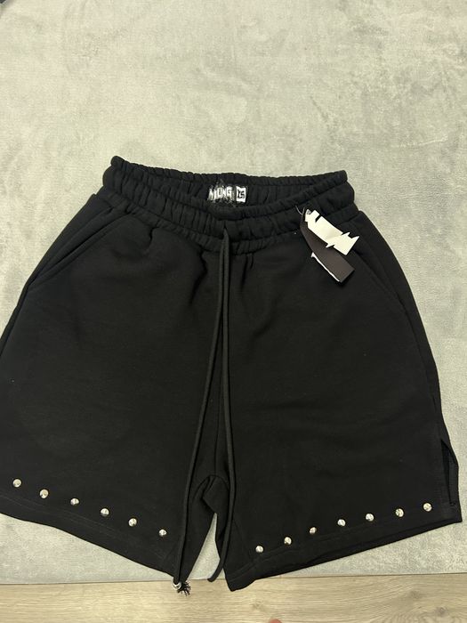 Pantaloni scurti yrw