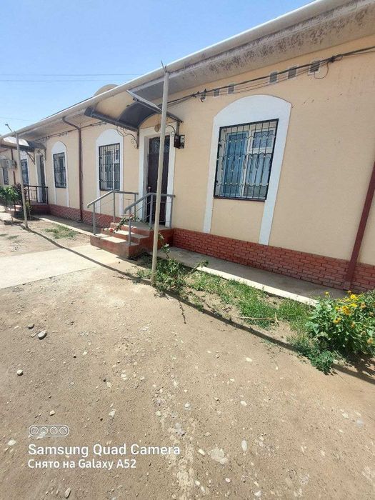 Термиз шаҳри центр Ленинградский кўчада котежний уй сотилади