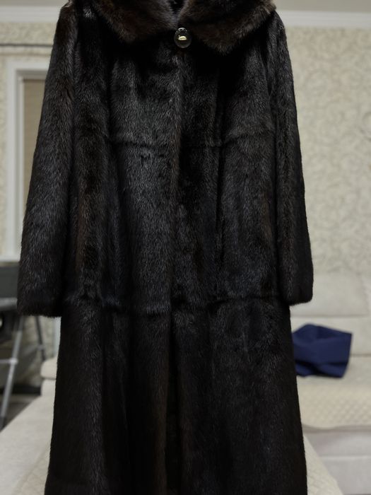 Продается норковая шуба