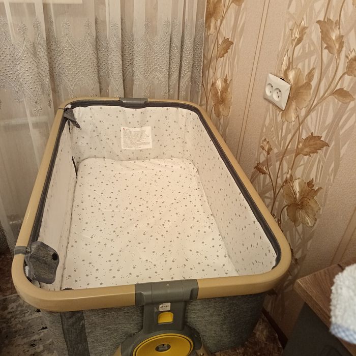 Продам детскую кровать-люльку
