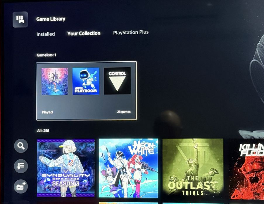 PS5 cu CD + PSN cont cu 256 de jocuri