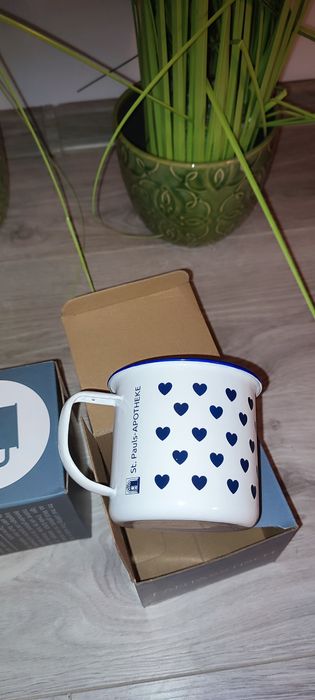 Set cani de colecție din email cu model cu inimi albastre, "St. Pauls