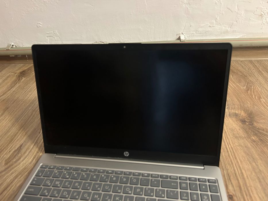 Ноутбук HP-отличное состояние!