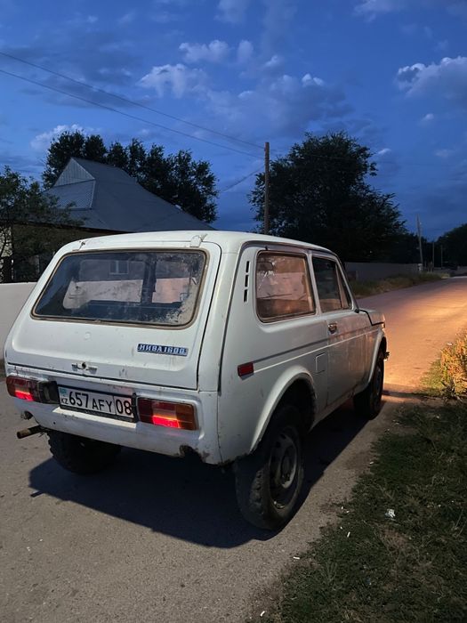 Нива автокөлігі сатылады