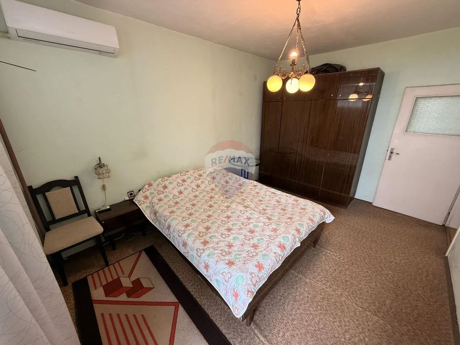 Продава се Тристаен апартамент в Варна, Червен площад - 85 кв.м за 3283 €/кв.м - Снимка #8