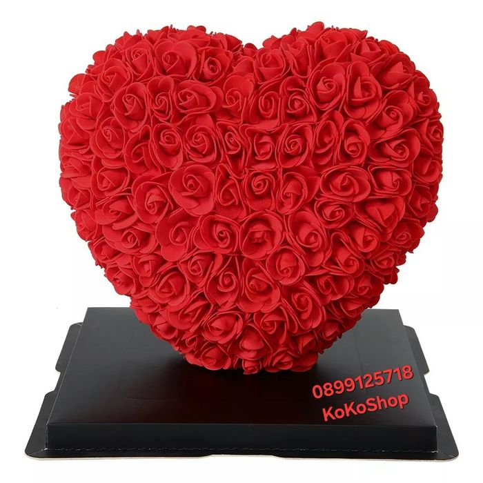 Сърце от рози в луксозна кутия/сърце от рози/сърце