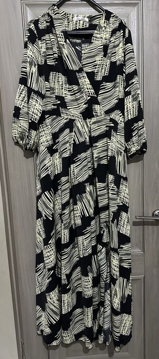 Вечерние платья.