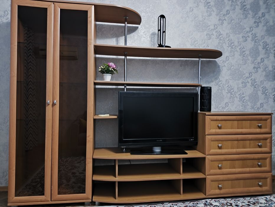 Стенка под тв зону