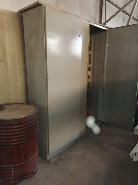 Vând dulap/dulapuri/cofret/cofrete