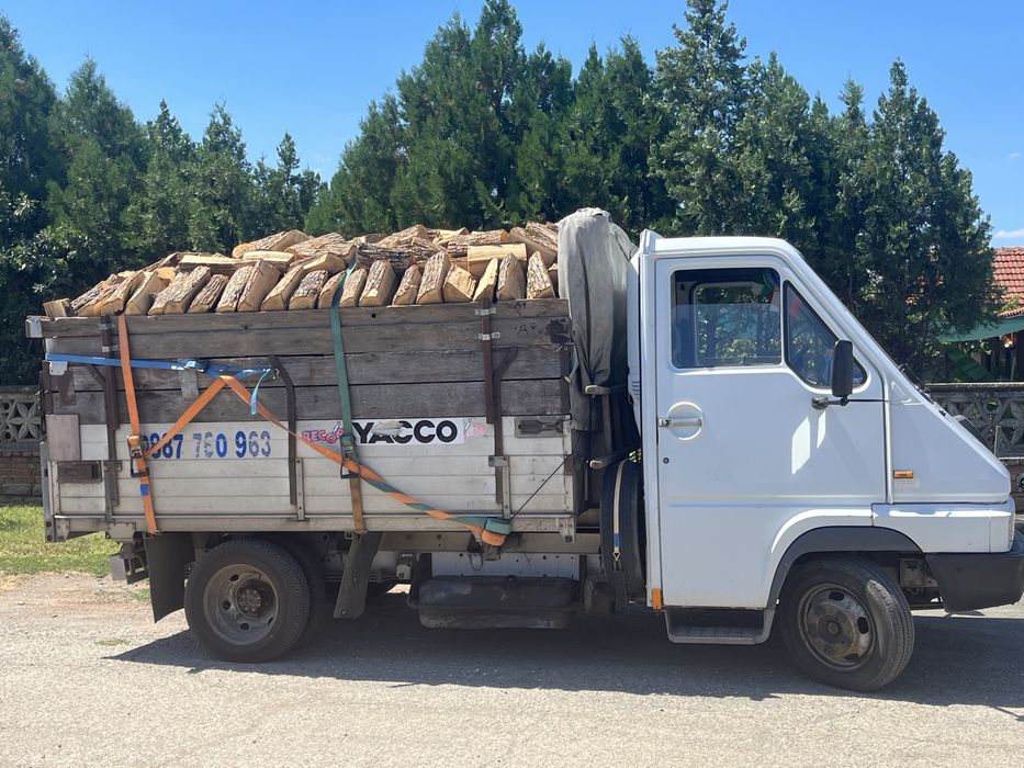 Дърва за огрев-нацепени и нарязани