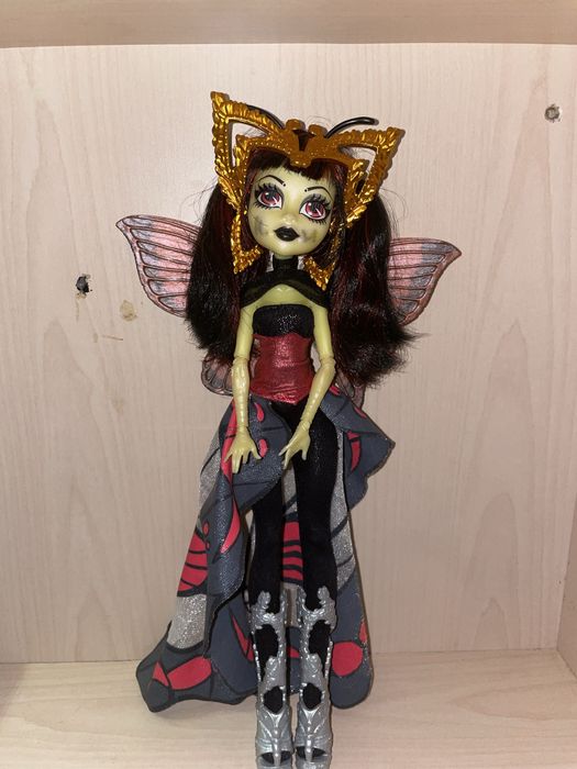 Монстер хай куклы обмен