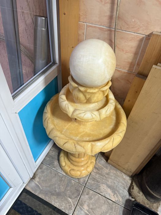 Фонтан мраморный оникс