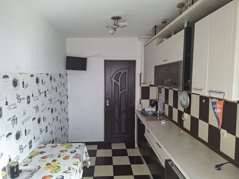 Apartament 3 camere, b-dul Unirii, zona Profi M6