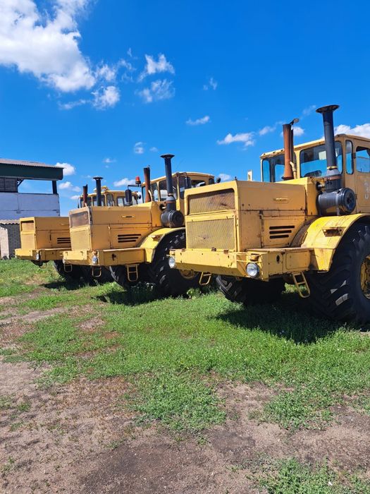 Продам трактор К700 - 3 единицы