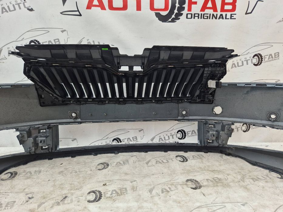 Bara fata Skoda Fabia 3 Facelift an 2018-2019-2020-2021