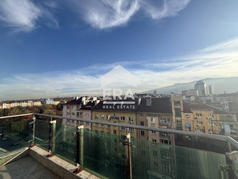 Дава се под наем Двустаен апартамент в София, Център - 70 кв.м за 987.36 € - Снимка #5