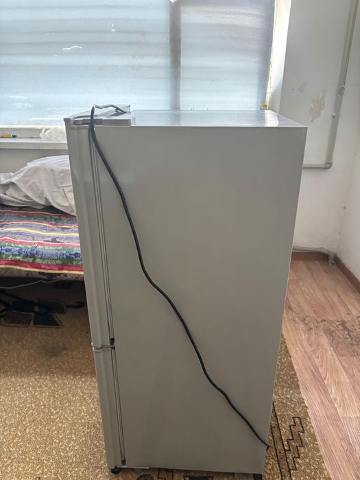 Хололильник LEADBROS HD-99R