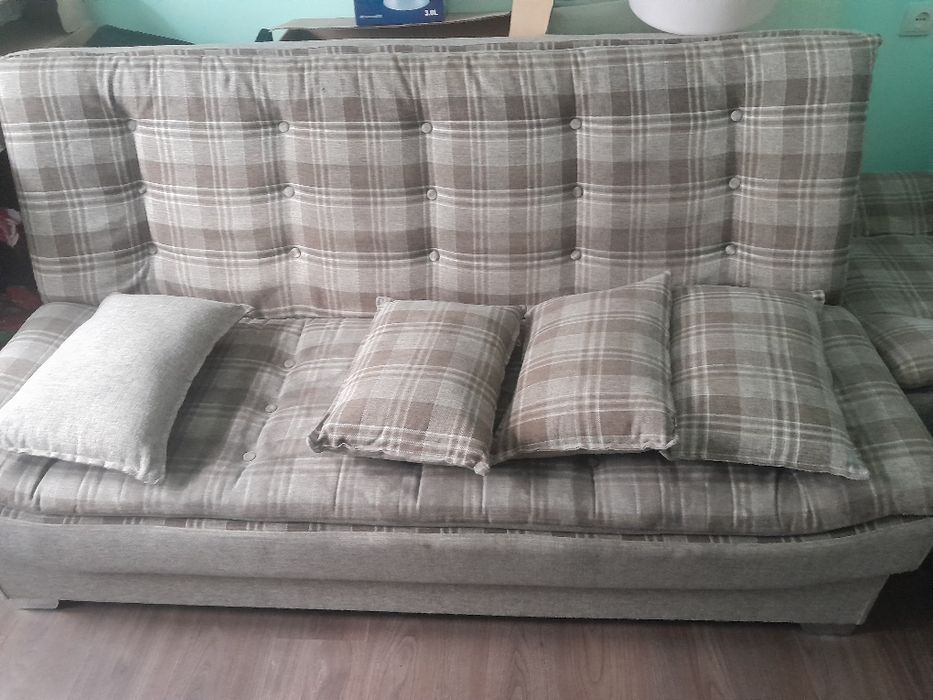 Divan kerslo  yoyilad kesloyam yoysa bolad