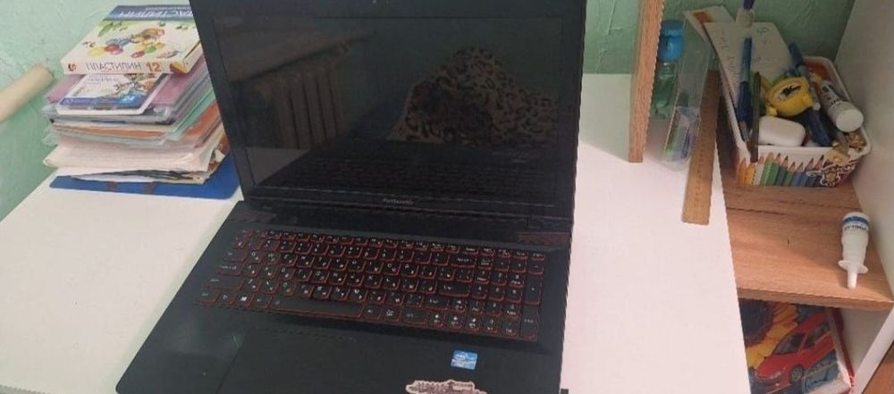 Продам ноутбук lenovo