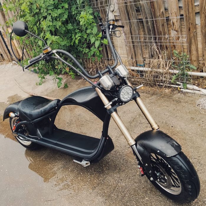 Vand CHOPPER adulții