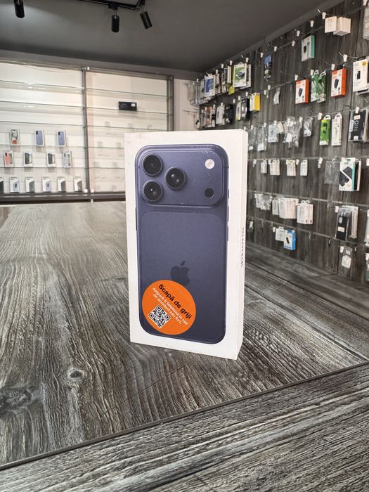 iPhone 17 Pro Max, Deep Blue, 256GB