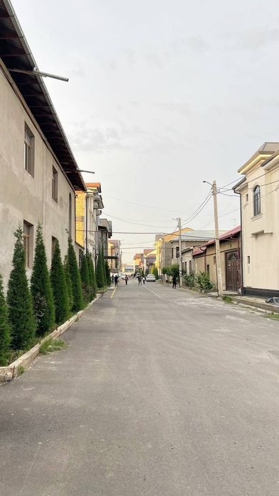 Ховли сотилади кулай жойда метрога 500 метр