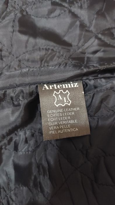 Продавам кожено яке естествена кожа