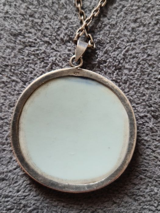 Bijuterie asiatice fine din porțelan antic chinezesc, lucrate manual