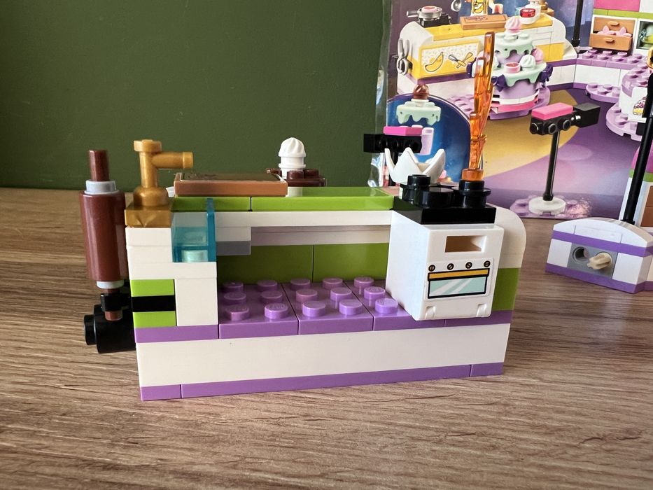 Lego Friends 41393 Състезание по пекарство