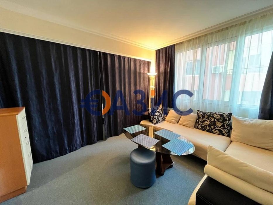 Продава се Двустаен апартамент в Несебър - 52 кв.м за 1123 €/кв.м - Снимка #7